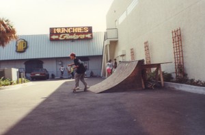 Mauinix-surfshop-florida-springbreak1989-surfing-volcom-quiksilver-billabong-hurley-24