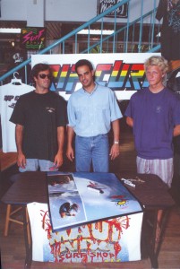 Mauinix-surfshop-florida-springbreak1989-surfing-volcom-quiksilver-billabong-hurley-4